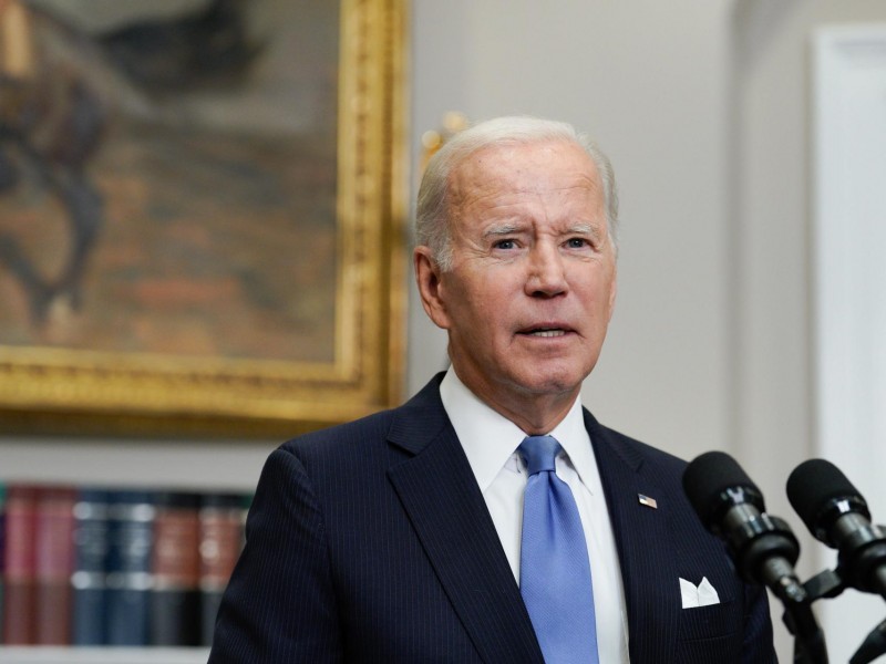 Biden evalúa enviar a Ucrania misiles de mayor alcance ATACMS