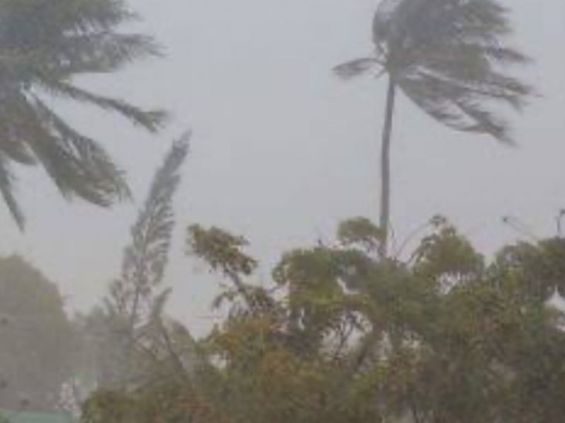 'Blas' se degrada a tormenta tropical