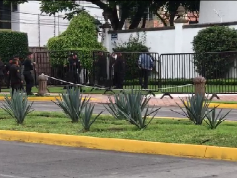 Blindan casa Jalisco ante manifestación