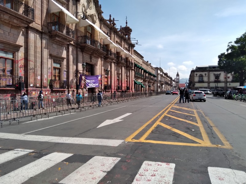 Blindan palacio de Gobierno por visita del presidente de México