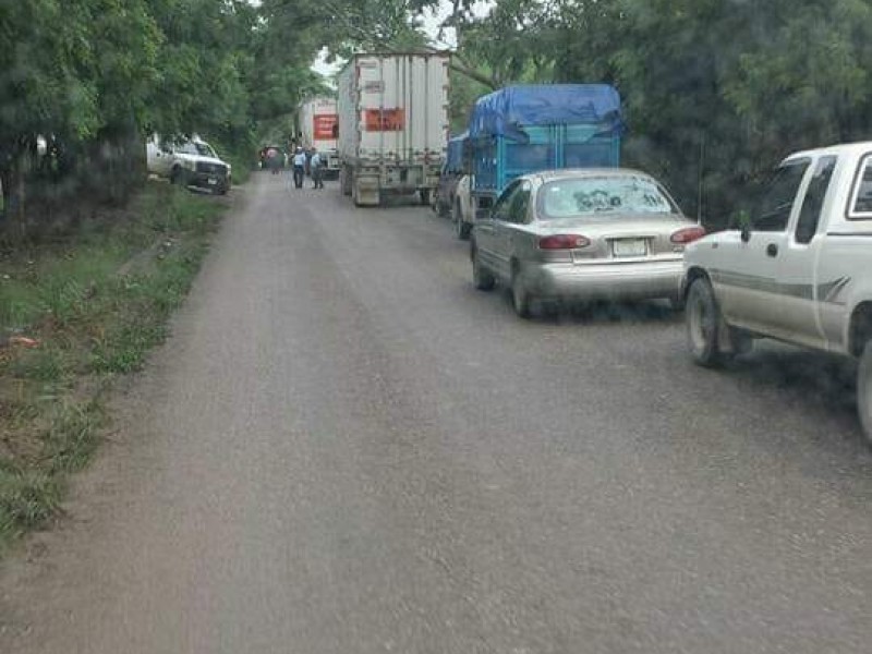 Bloque total en tramo Carranza - Pujiltic