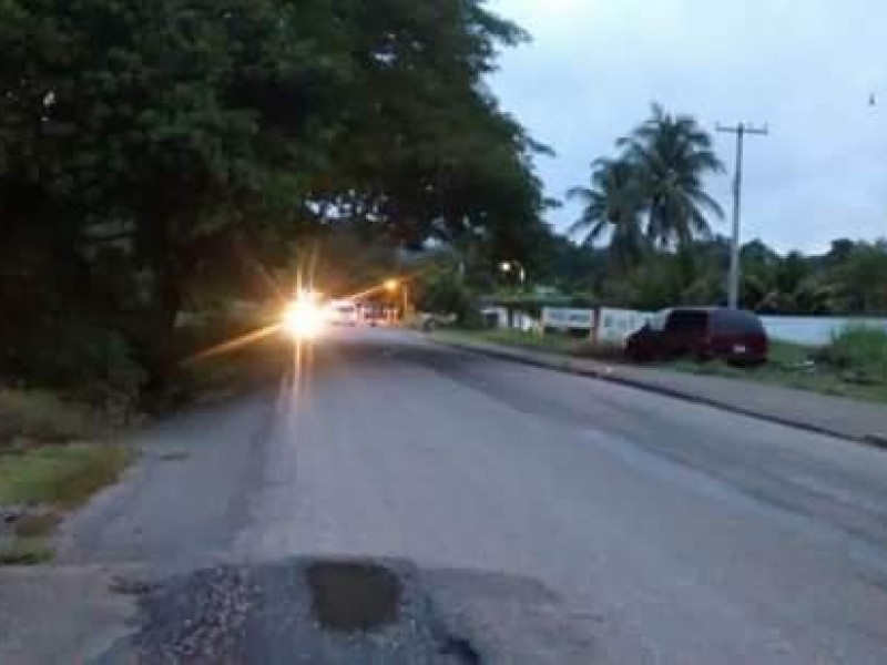 Bloqueados tramos carreteros de Chiapas