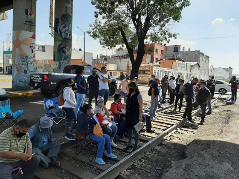 Bloqueo de vías llega a Morelia por parte de CNTE