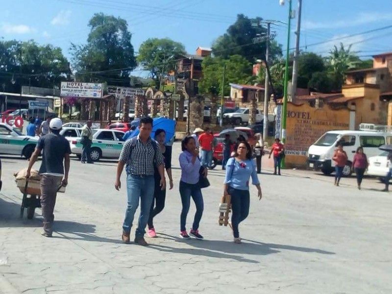 Bloqueo en Ocosingo-Palenque.