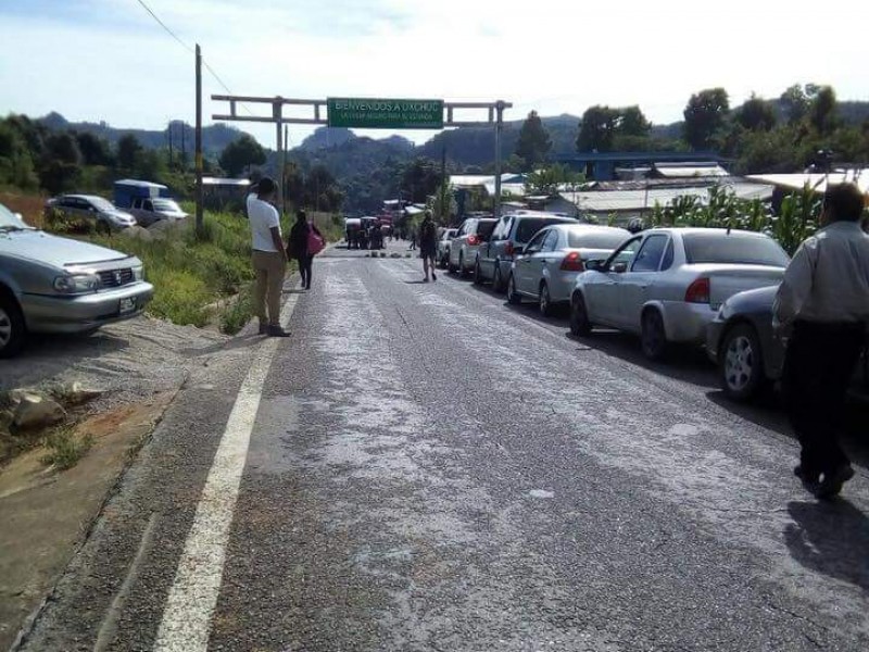 Bloqueo en Oxchuc