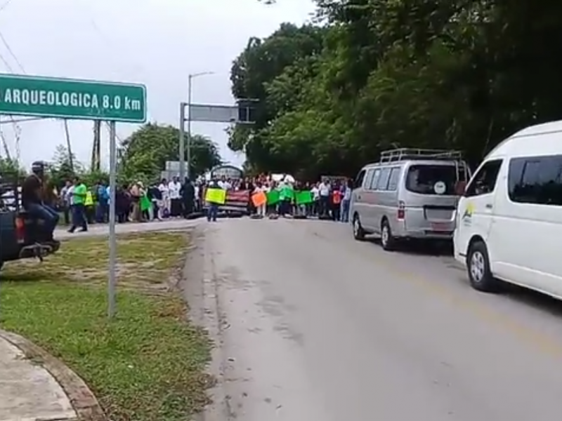 Bloqueo en zona arqueológica de Palenque