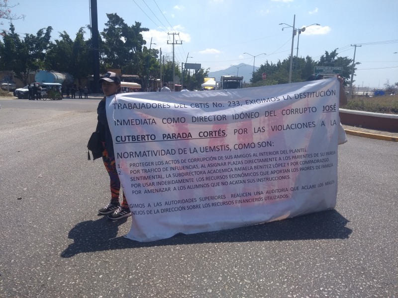 Bloqueo total en entrada poniente de TGZ