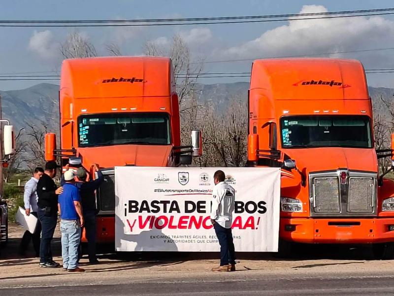 Bloqueos carreteros generan pérdidas de hasta 750 millones diarios