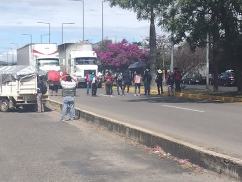 Bloqueos en Oaxaca provocan 20% de cancelaciones turísticas: AHyMO