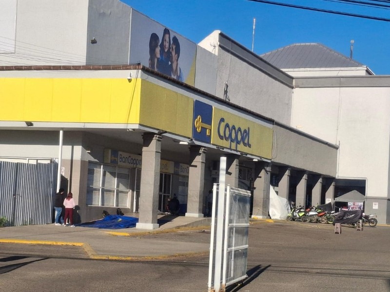 Bloqueos y protestas del magisterio oaxaqueño paralizan diversas regiones del estado