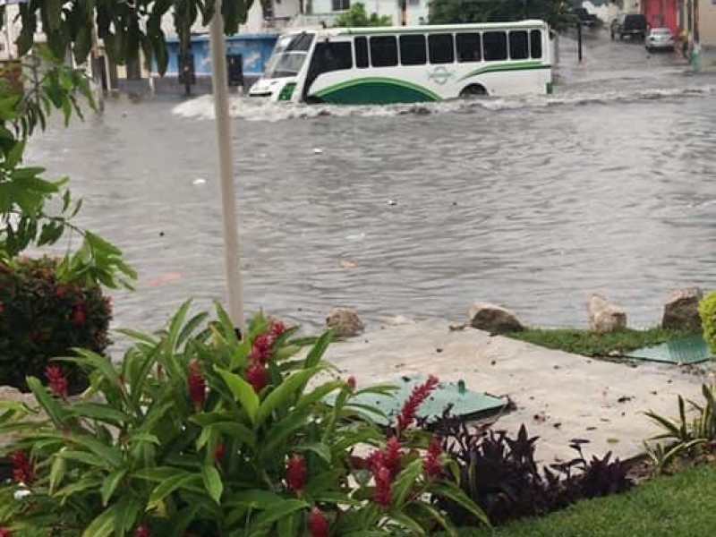 Boca del Río implementa protocolos para evitar inundaciones