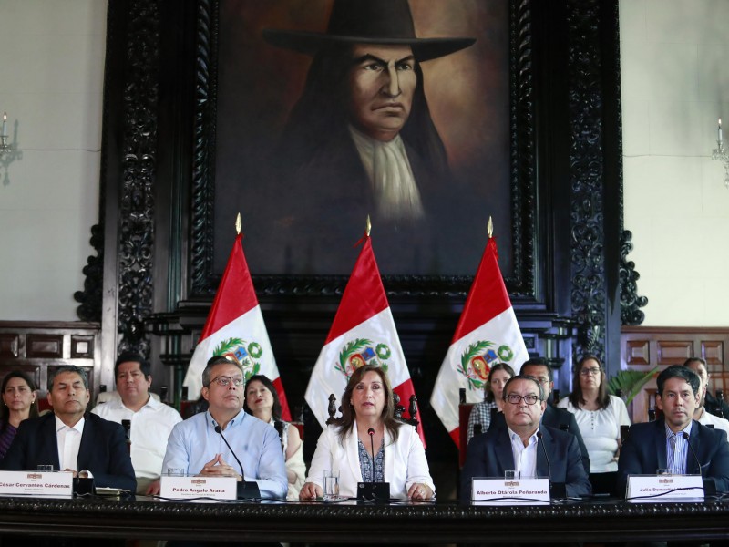 Boluarte acusa machismo detrás de las protestas en Perú