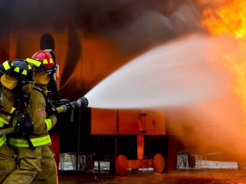 Bomberos adquirirán nuevos equipos de protección contra incendios