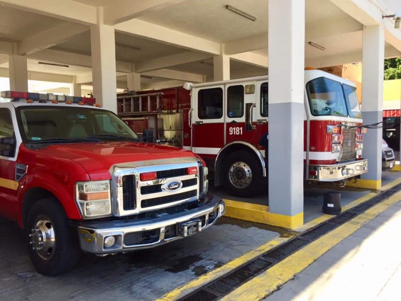 Bomberos de CSL siguen trasladando casos sospechosos de covid-19