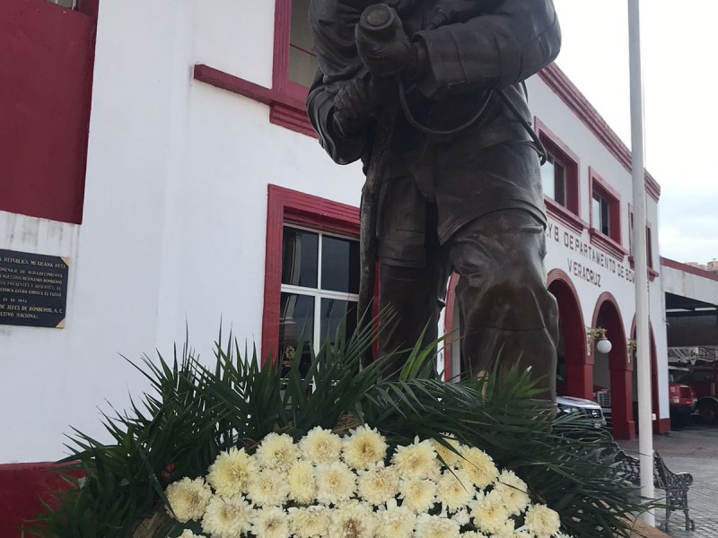 Bomberos de Veracruz fueron los primeros en América Latina