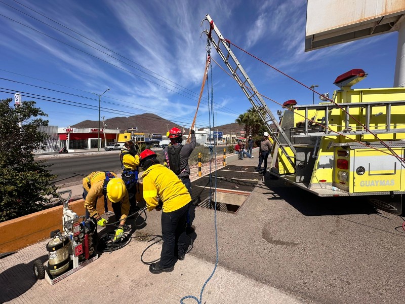 Bomberos Guaymas siguen capacitándose para una mejor atención