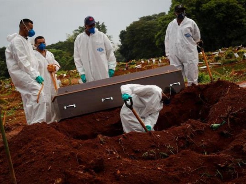 Brasil supera las 373 mil muertes por Covid-19