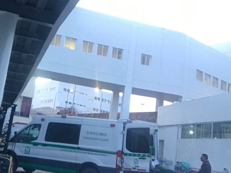 #BrevesLocales: Usuarios de ISSSTE se quejan, hospital responde
