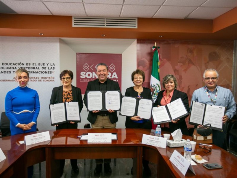 Brinda Gobierno apoyo a estudiantes de enfermería