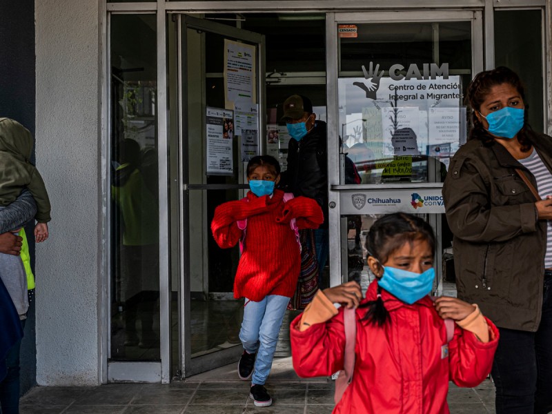 Brote de Covid en centro de detención de migrantes