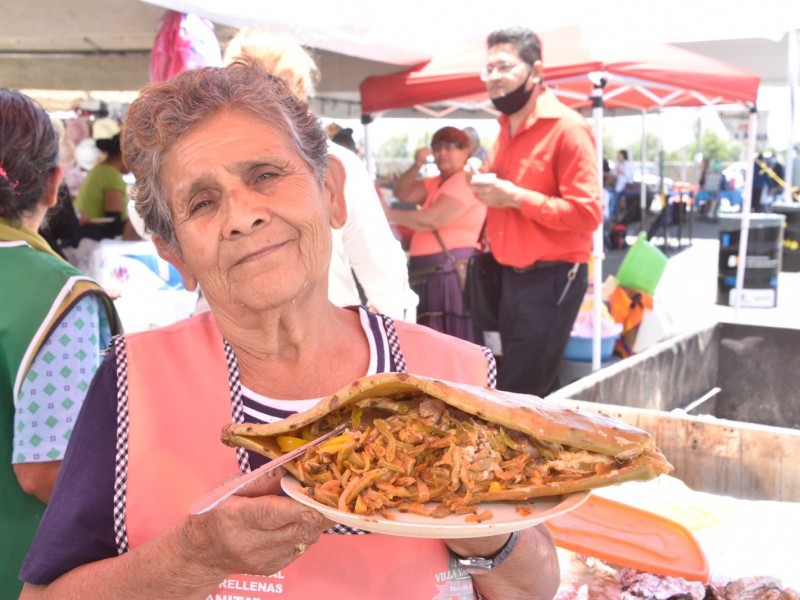 Buena afluencia de visitantes en 2do día de #ExpoNopalValtierrilla2022