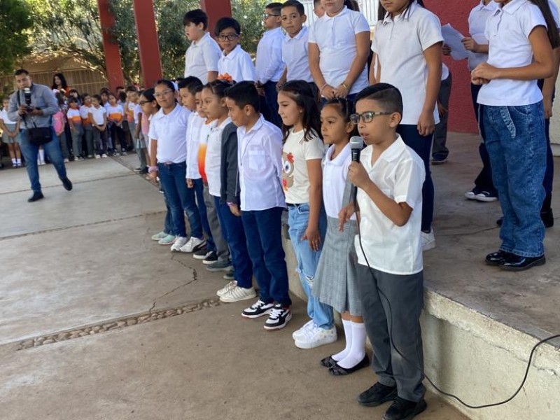 Trabajan en escuelas para prevenir el Bullying