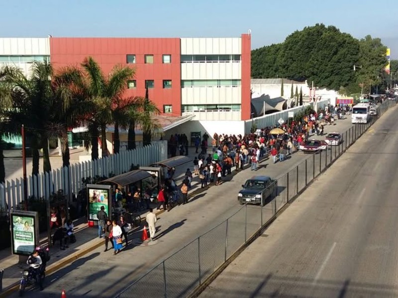 Burócratas de Oaxaca anuncian marcha, denuncian retención ilegal de ISR