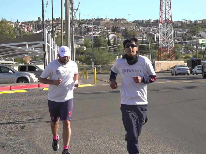 Busca maquiladora Belden crear conciencia sobre prevención de cáncer con carrera