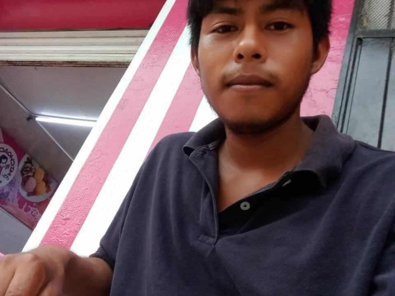 Buscan a joven desaparecido en Coyuca de Benítez