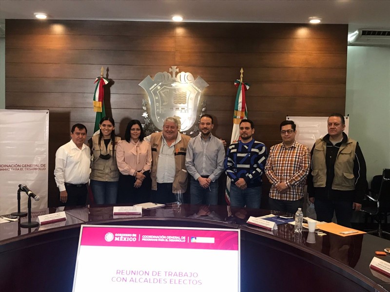 Buscan continuar coordinación de apoyo con alcaldes electos de Veracruz