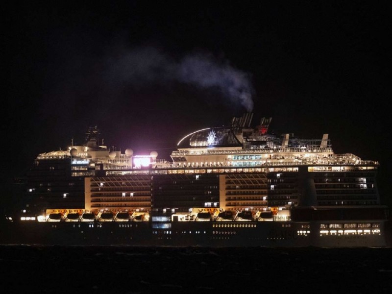 Buscan coronavirus en crucero atracado en Cozumel