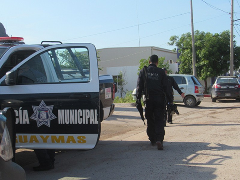 Buscan depurar de colusiones policía de Guaymas