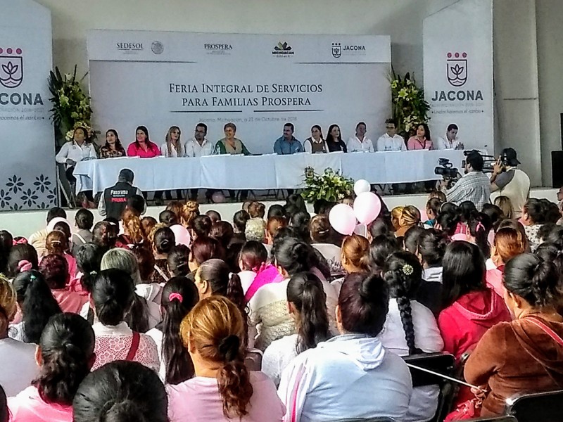 Buscan garantizar salud integral de mujeres jaconenses