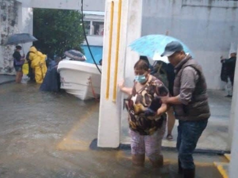 Buscar evitar inundaciones en Lerdo de Tejada