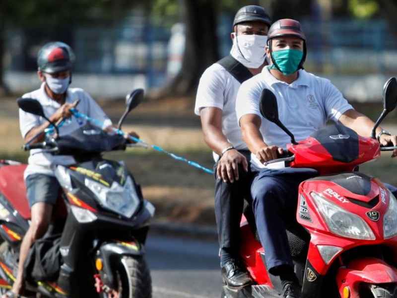 Buscarán que motociclistas porten número de identificación en casco