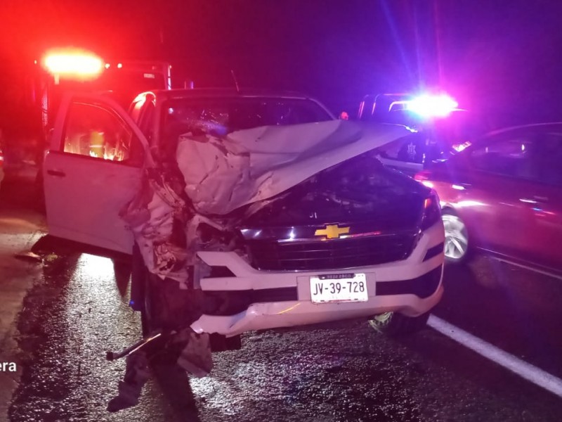 Caballo genera choque en autopista Tepic-Guadalajara