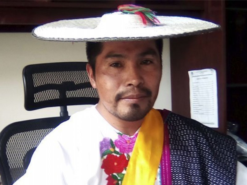 Cabildo exige liberación de alcalde de Huixtán