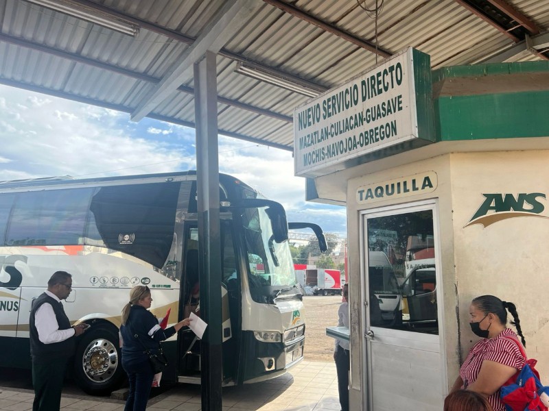 Sorprende alcoholímetro en la central camionera de Guasave; 5 positivos