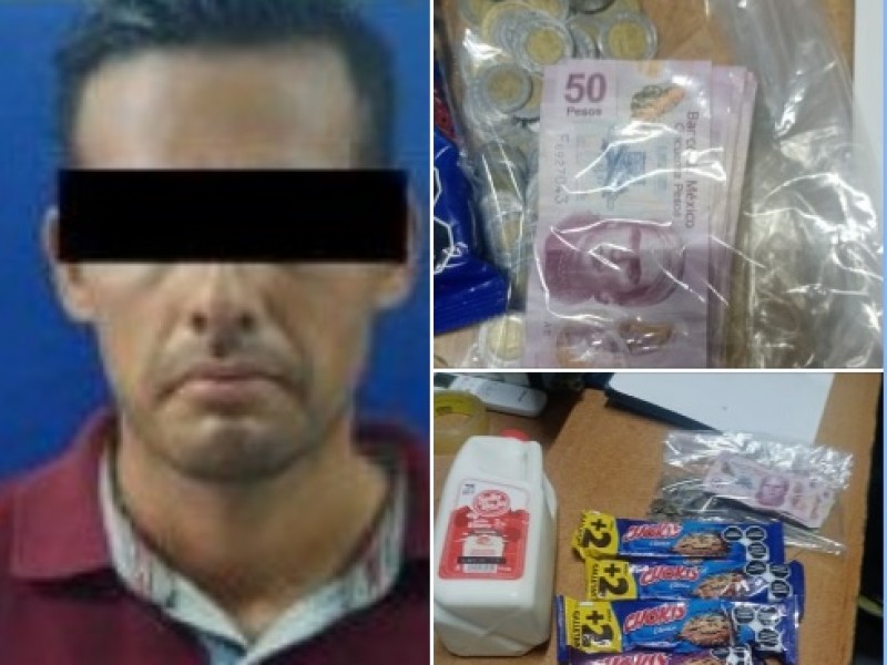 Cae asaltante con mercancía y 5 mil pesos en Manzanillo