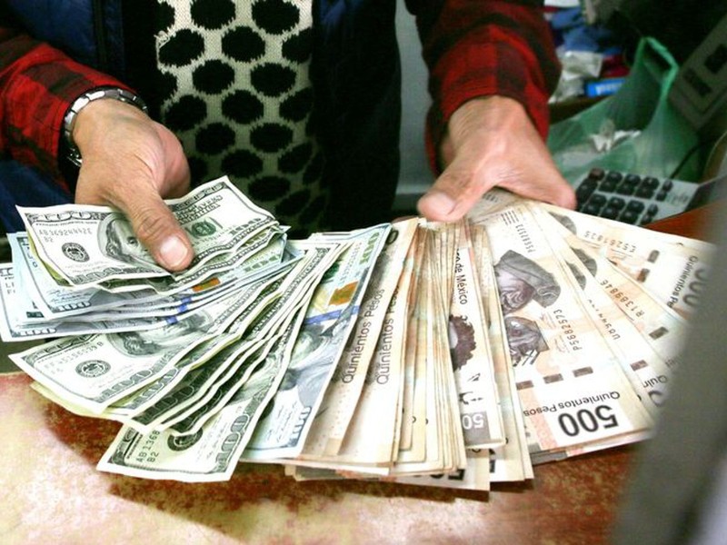 Caen 10% remesas en Michoacán