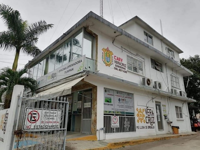 CAEV Tuxpan reanuda bombeo de agua potable