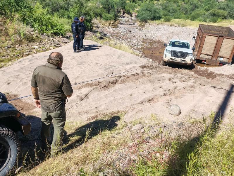 Reparan puente a Cumuripa tras 16 días del paso del huracan polo