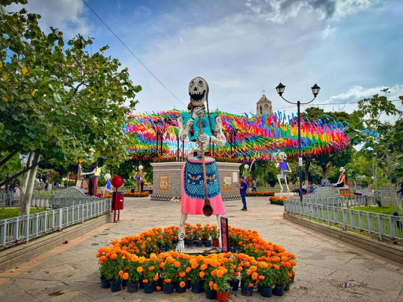 Calaveras Monumentales se vuelven moda en municipios