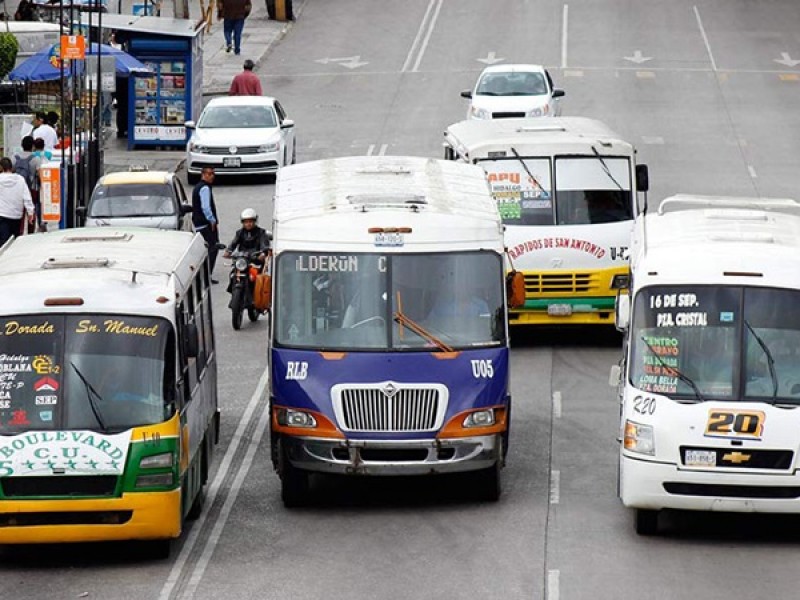 Califican de muy malo servicio de transporte público poblanos