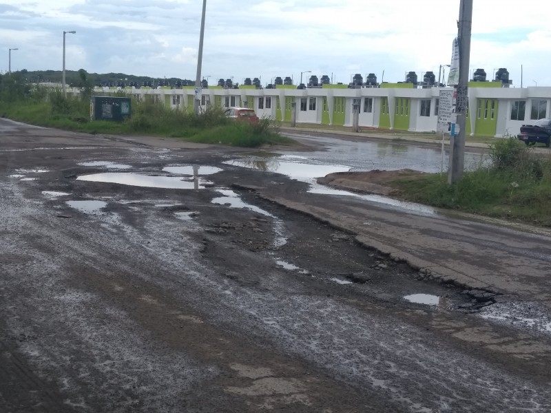 Calle Guadalquivir en pésimas condiciones