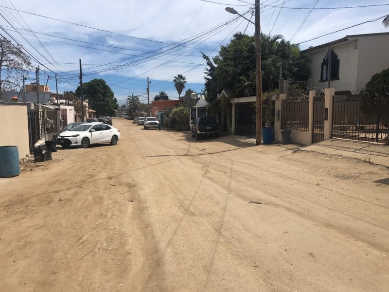 Calle Juan Domínguez; 30 años sin ser pavimentada