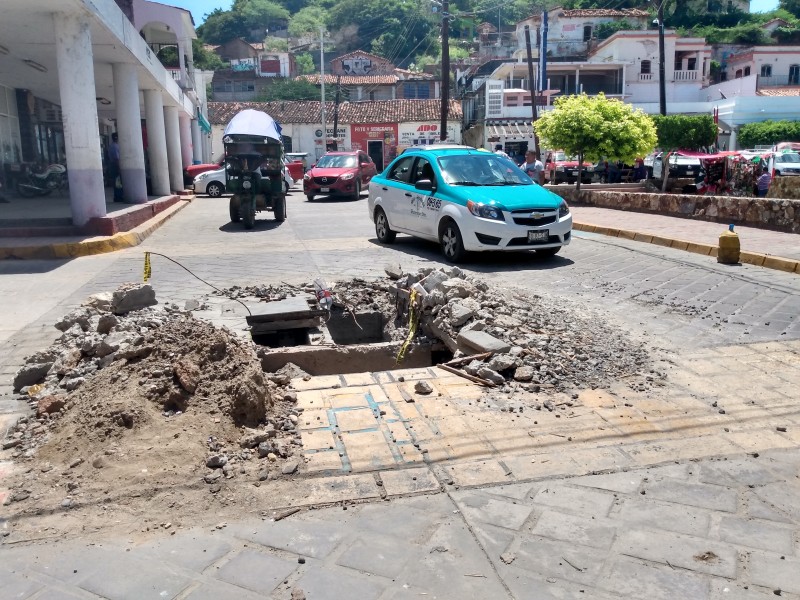 Calles céntricas sin ser reparadas, cumplen 20 días