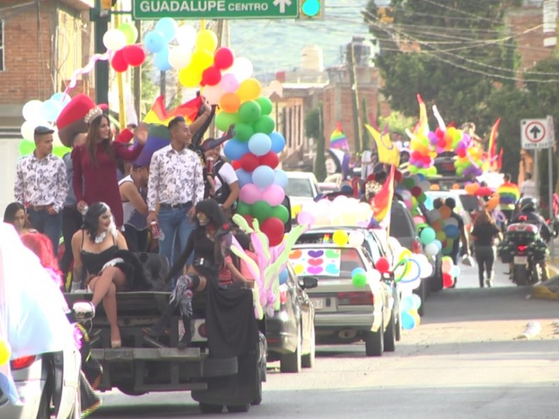 Calles de Guadalupe se vistieron de colores
