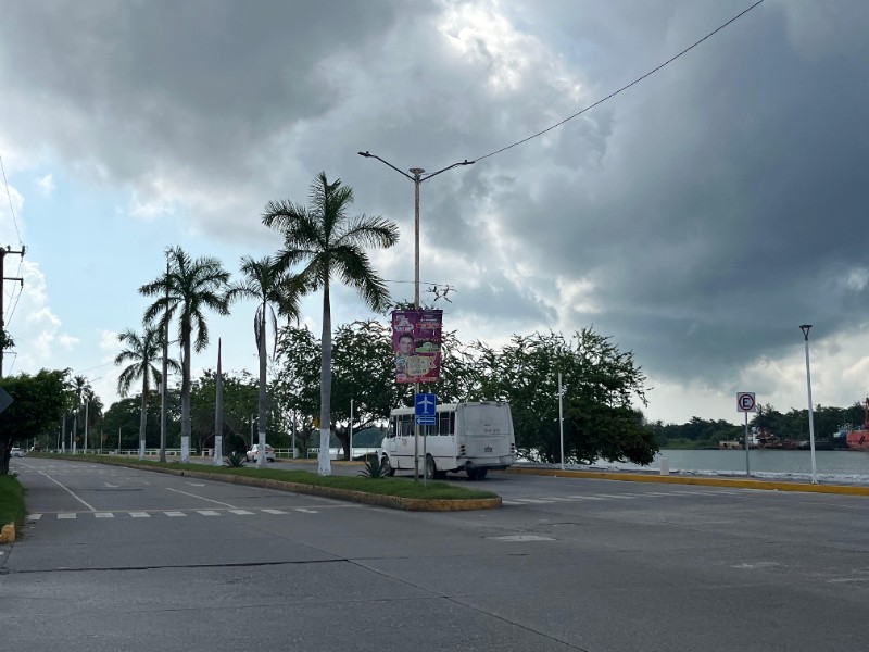 Calor intenso y posibilidad de lluvias en Veracruz norte