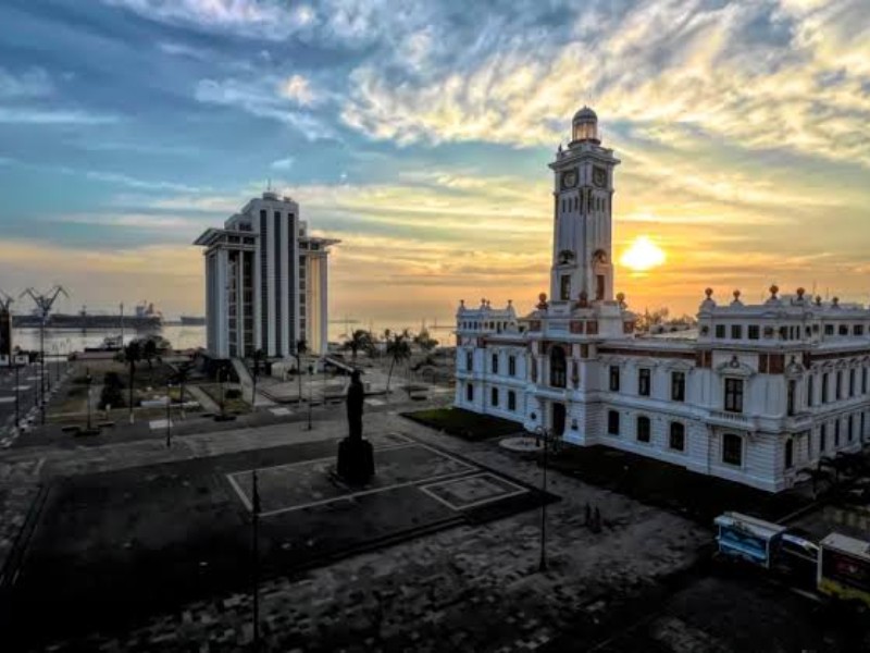 Calor moderado y sol este viernes en Veracruz